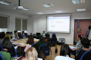 Workshop „Schlüsselkompetenzen als Fundamente für heutige Bildung im FLE-Unterricht”